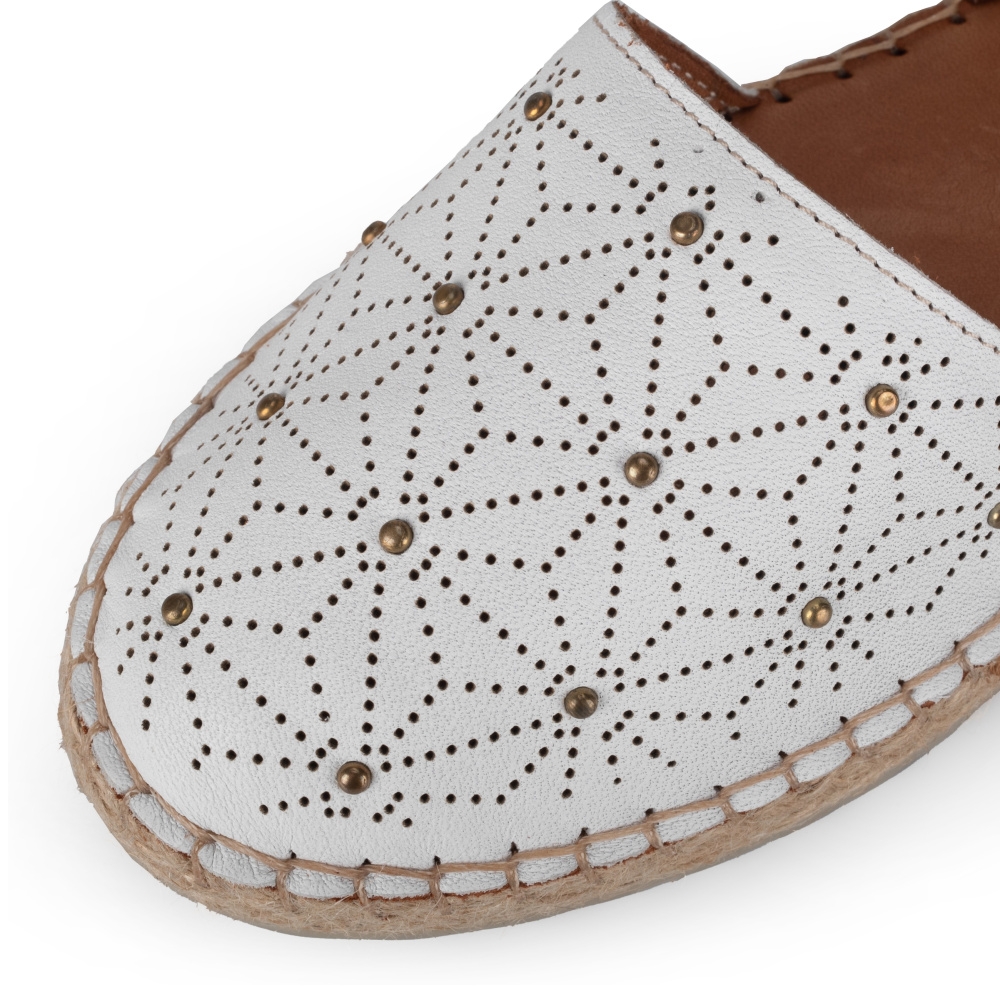 detail Dámské sandály IBERIUS IBE-10202024-S2 bílá