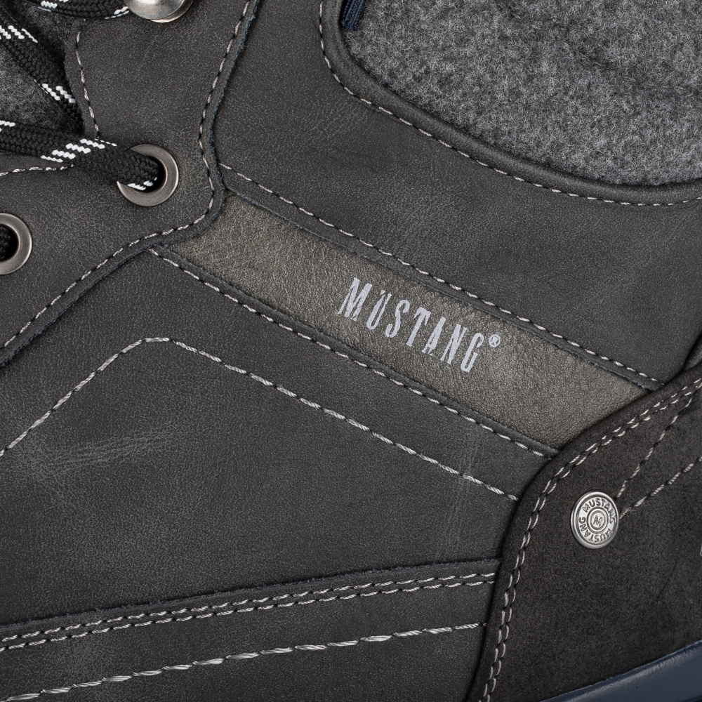 detail Pánská obuv MUSTANG MUS-10303775-W2 šedá